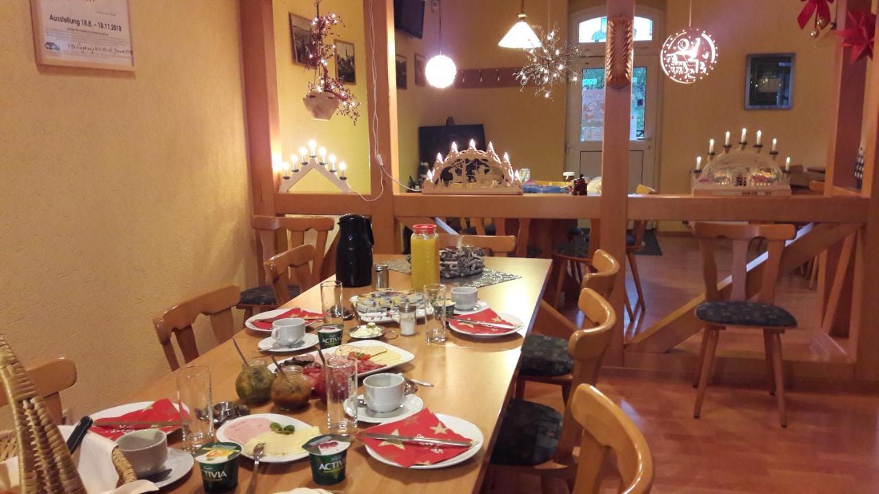 Harra Gasthof Zum Alten Schulmeister מראה חיצוני תמונה